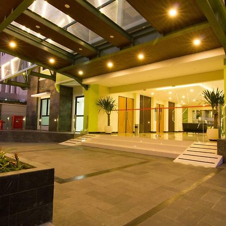 Arkeo Hotel Bandung Exterior foto